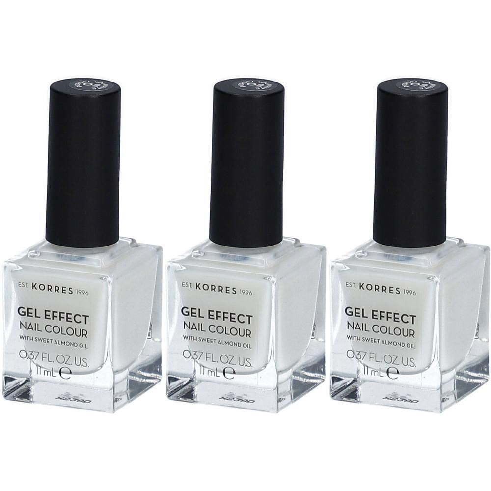 Trois flacons de vernis à ongles Korres Gel Effect Blanc Porcelaine, 11ml chacun.
