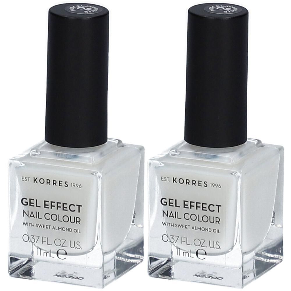 Deux flacons de vernis à ongles blanc effet gel Korres.