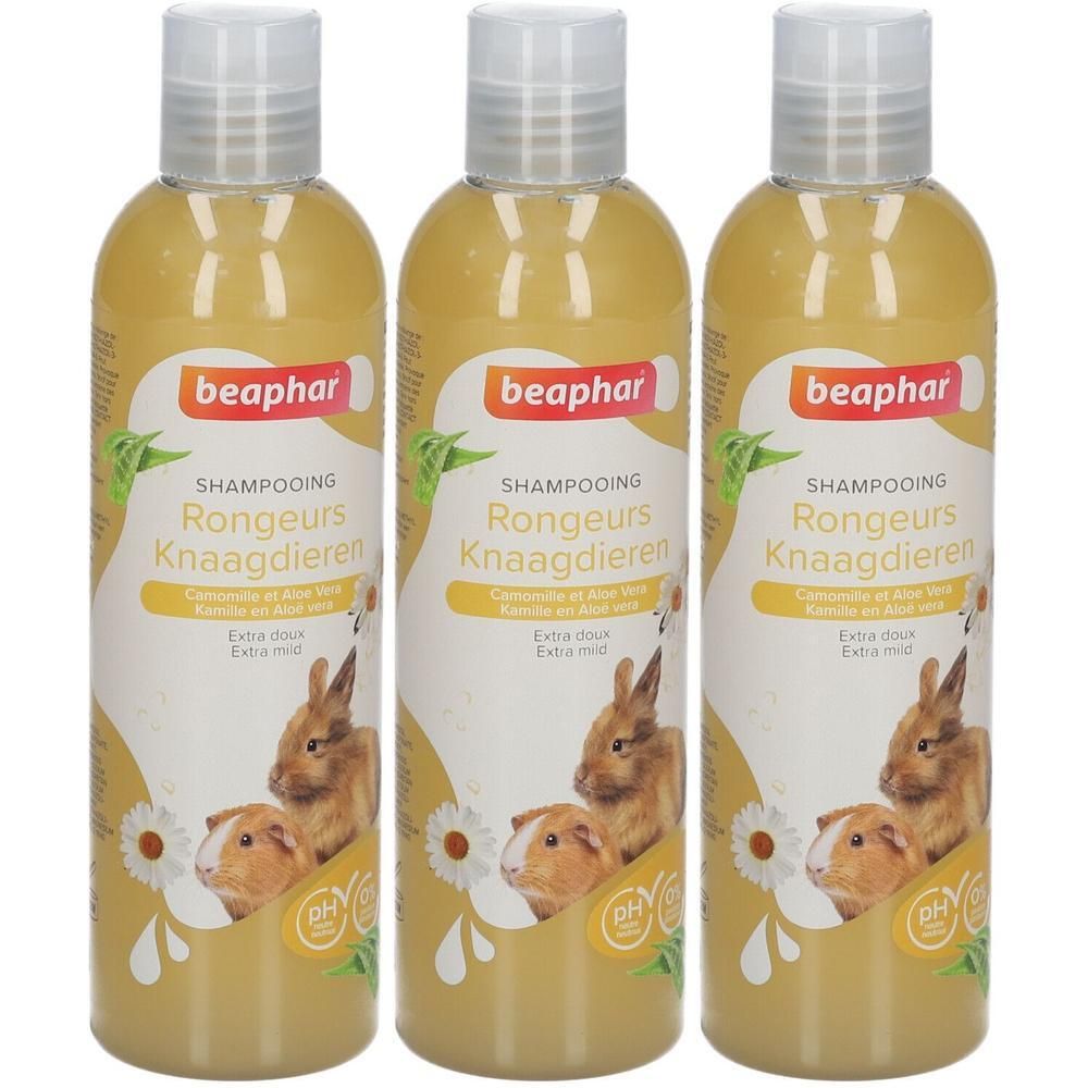 Trois bouteilles de shampooing Beaphar pour rongeurs à la camomille et à l'aloe vera.