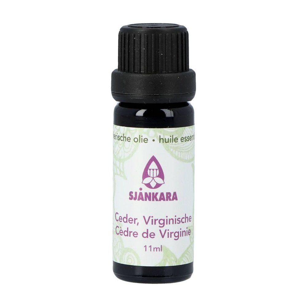 Een flesje Sjankara Virginische ceder etherische olie, 11 ml.
