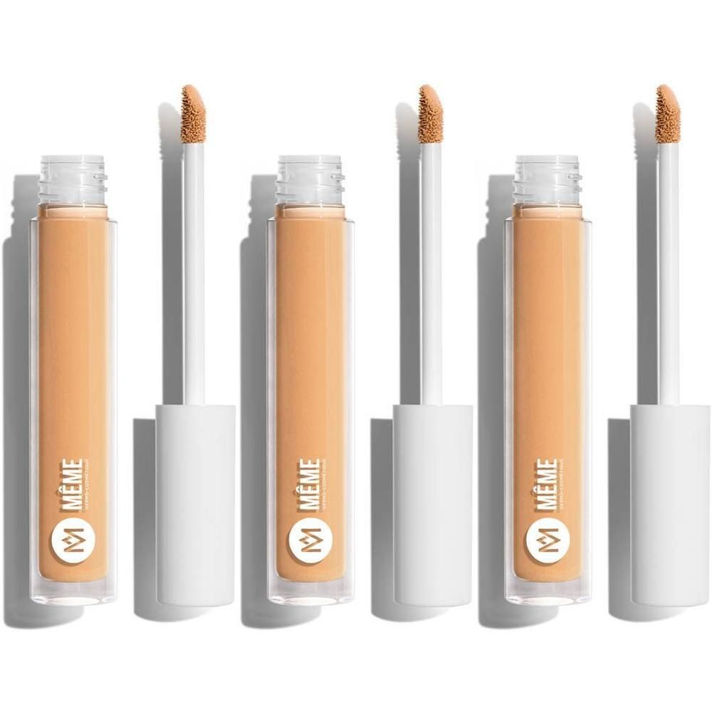 Quatre flacons de Même Correcteur Fluide Teinte 4 - Mate avec applicateurs.