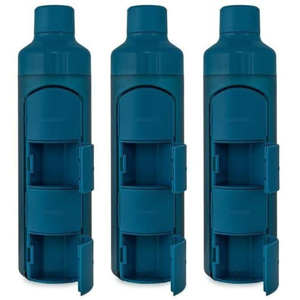 Trois piluliers bleus, chacun avec quatre compartiments.