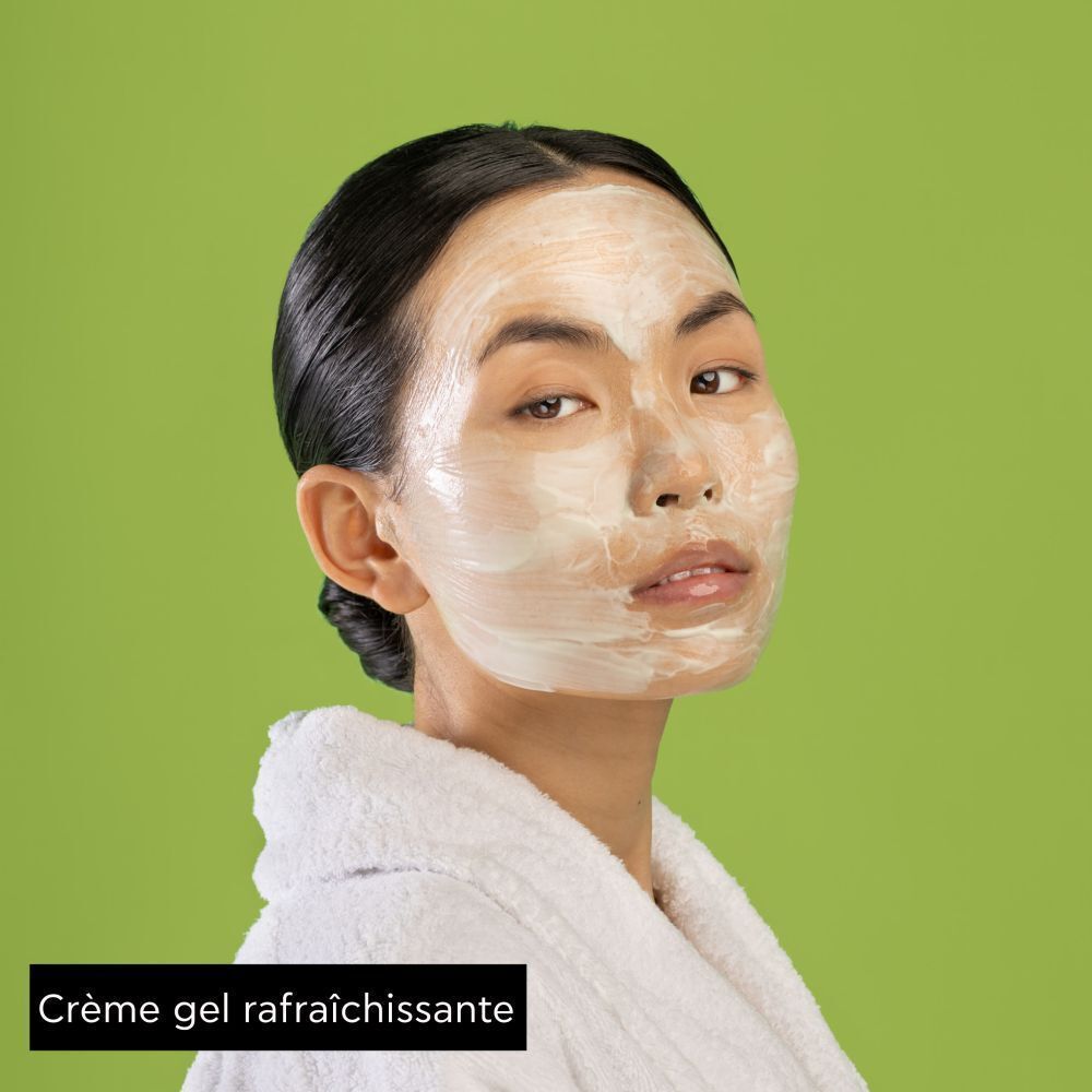 Un paquet de masque facial Apivita Express Beauty Aloe.