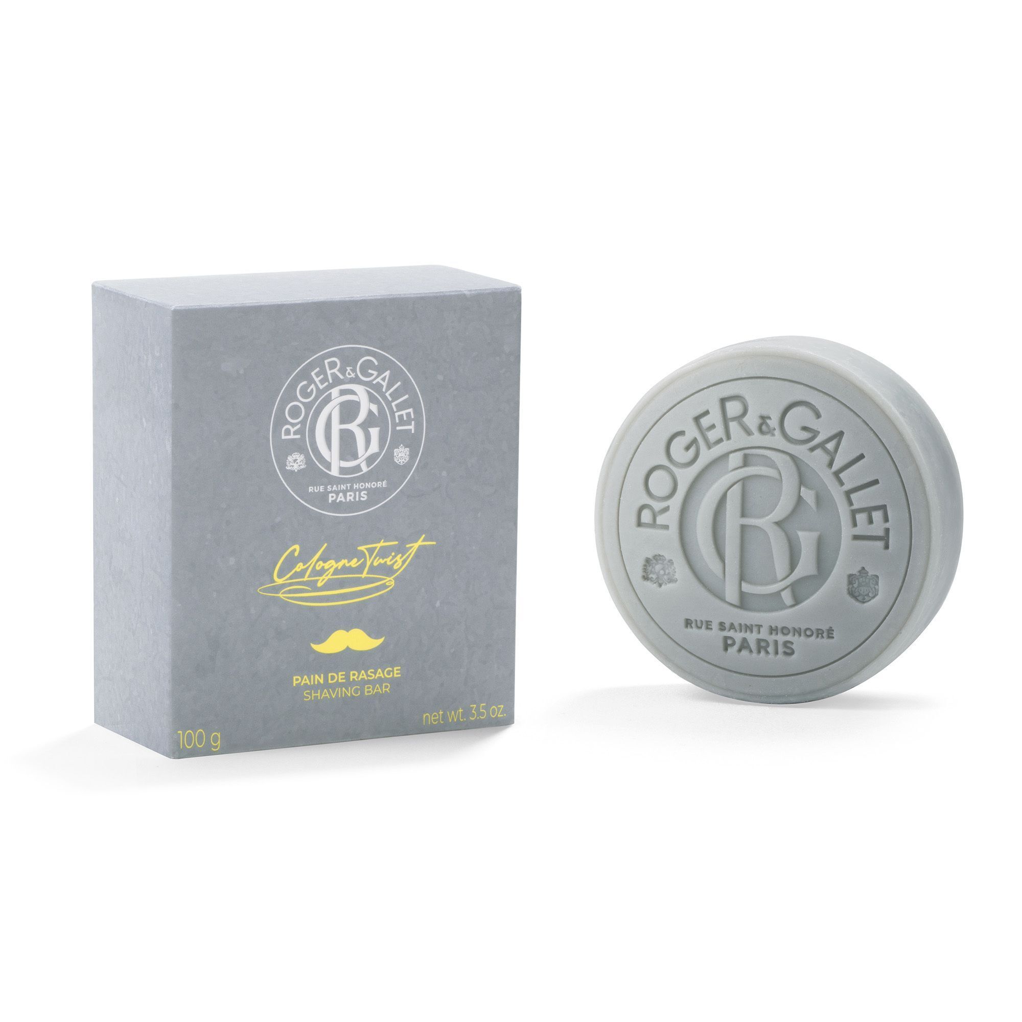 Roger & Gallet scheerzeep met verpakking en een rond zeepje.