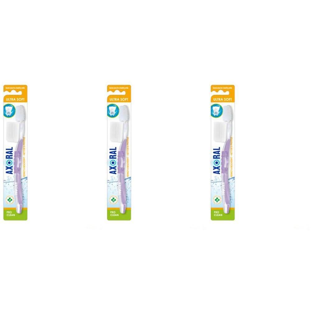 Trois brosses à dents Axoral Pro Clean Ultra Soft sous emballage.