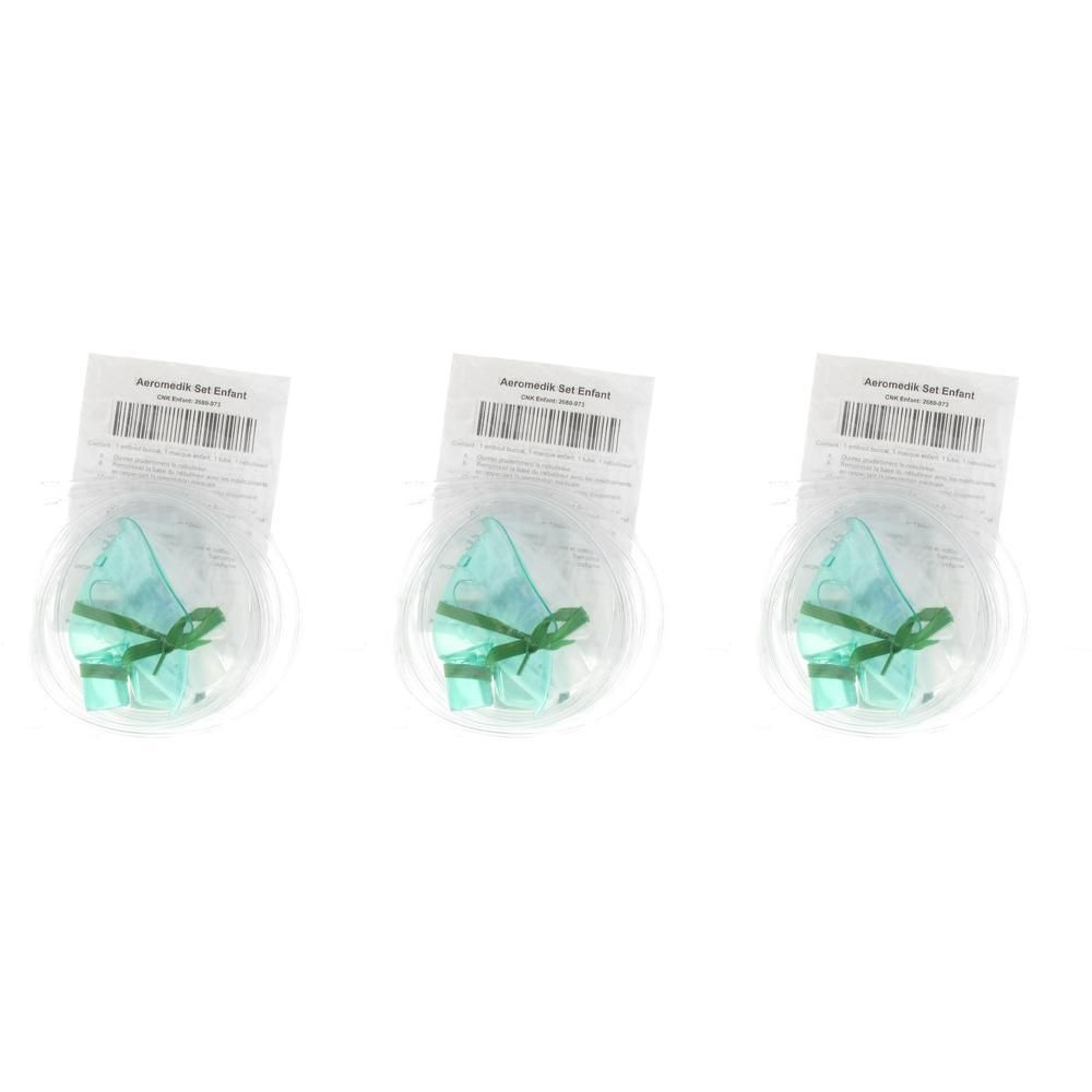 Drie wegwerpbare aerosol set filters in plastic bakjes met etiketten.
