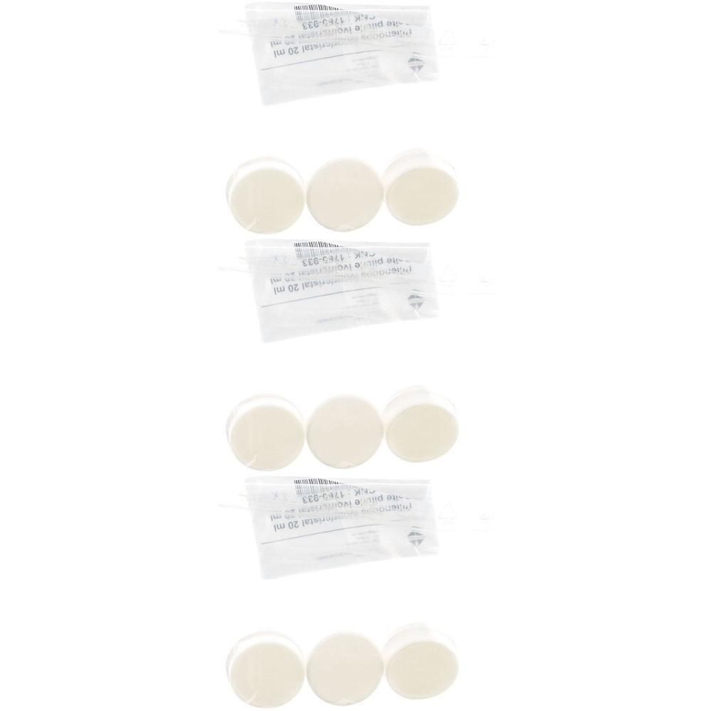 Drie witte dopjes verpakt in plastic.
