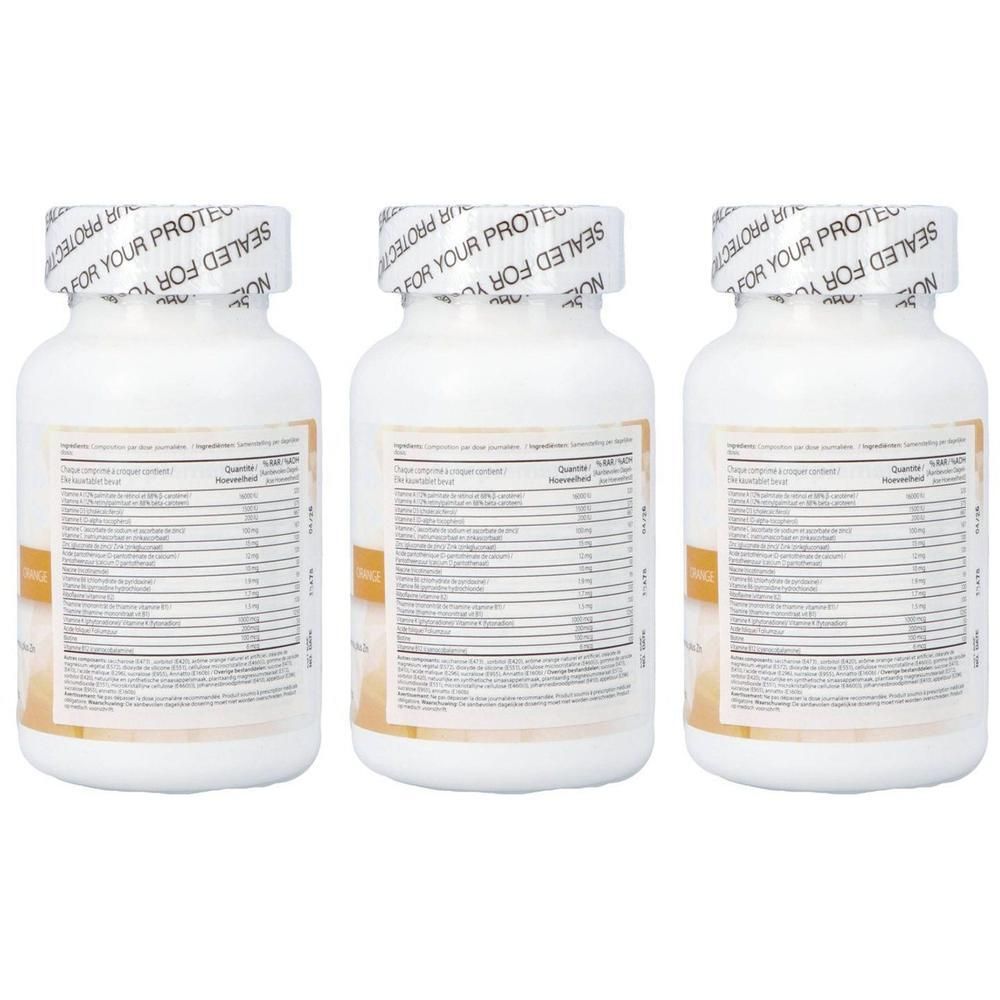 Drie witte flessen met multivitamine supplementen, verzegeld voor uw veiligheid.