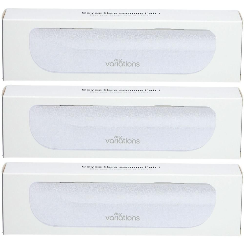 Drie witte reisetuis met het 'MyVariations' logo.