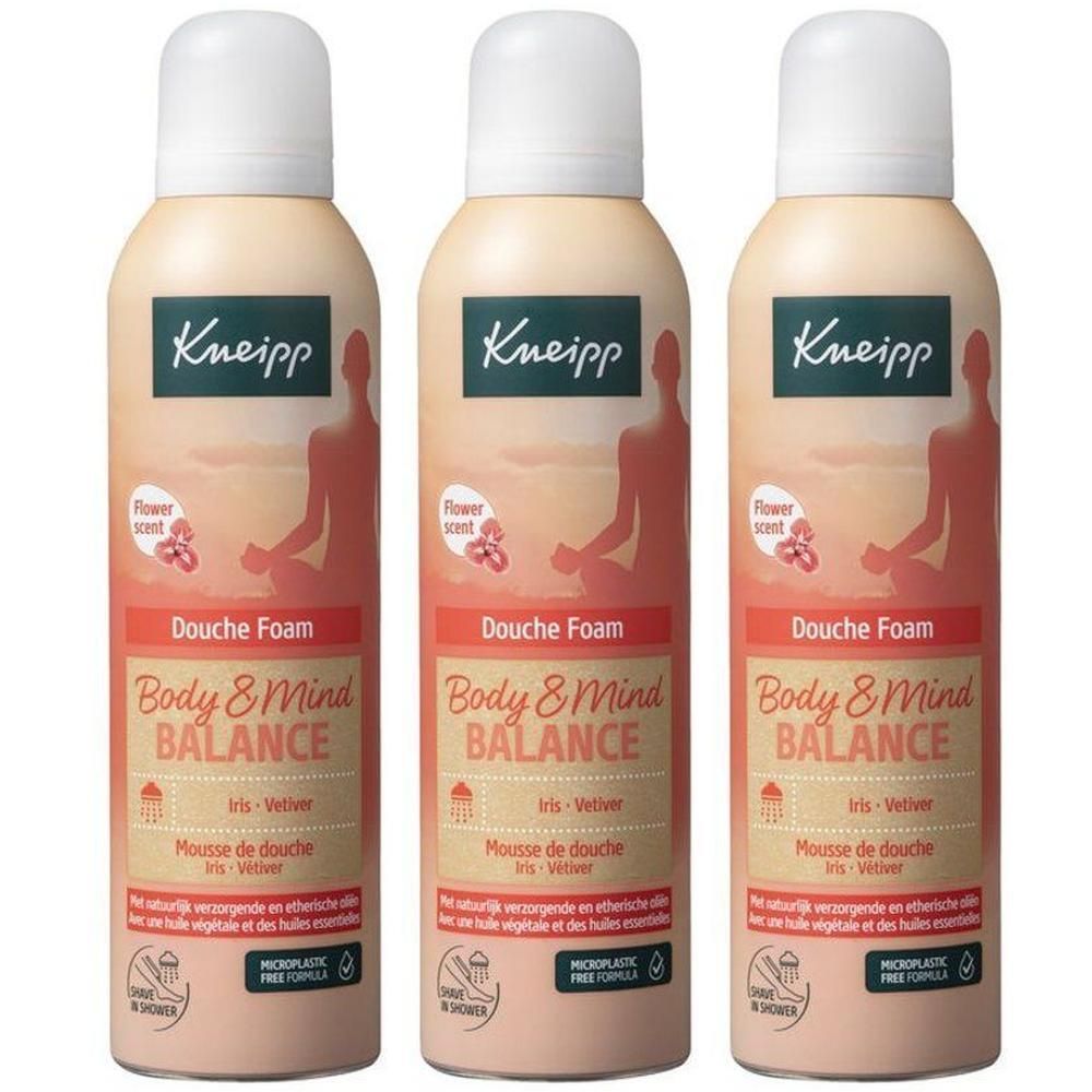 Trois flacons de mousse de douche Kneipp Body & Mind Balance, parfum floral.