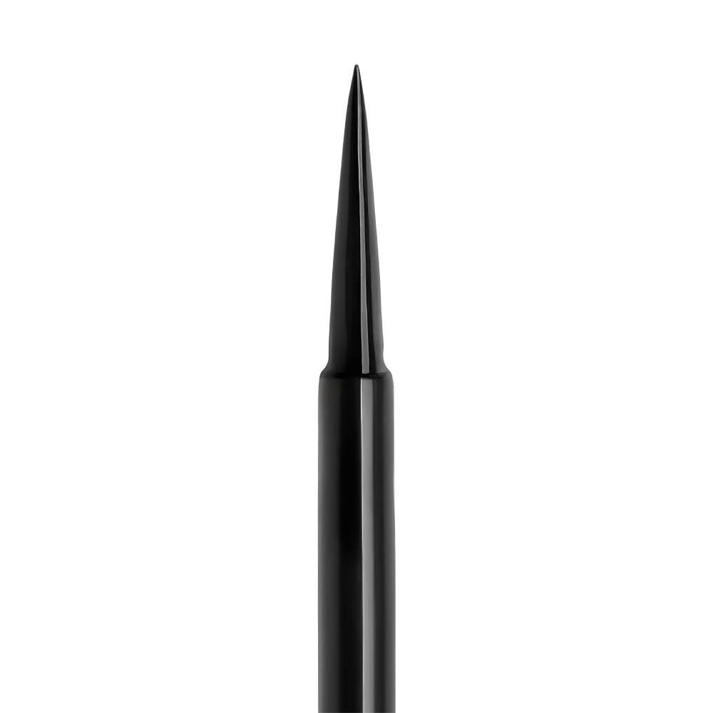 Close-up van de punt van een zwarte Collistar Impeccabile eyeliner.