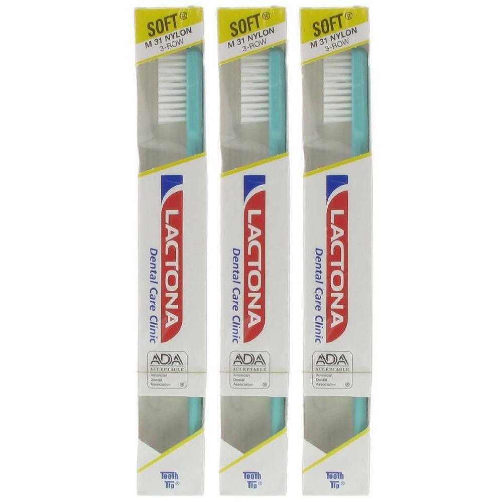 Trois brosses à dents Lactona M31 Soft, 3 rangées de poils en nylon, emballées.