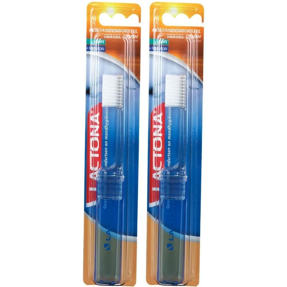 Deux brosses à dents de voyage Lactona en emballage double, bleues.