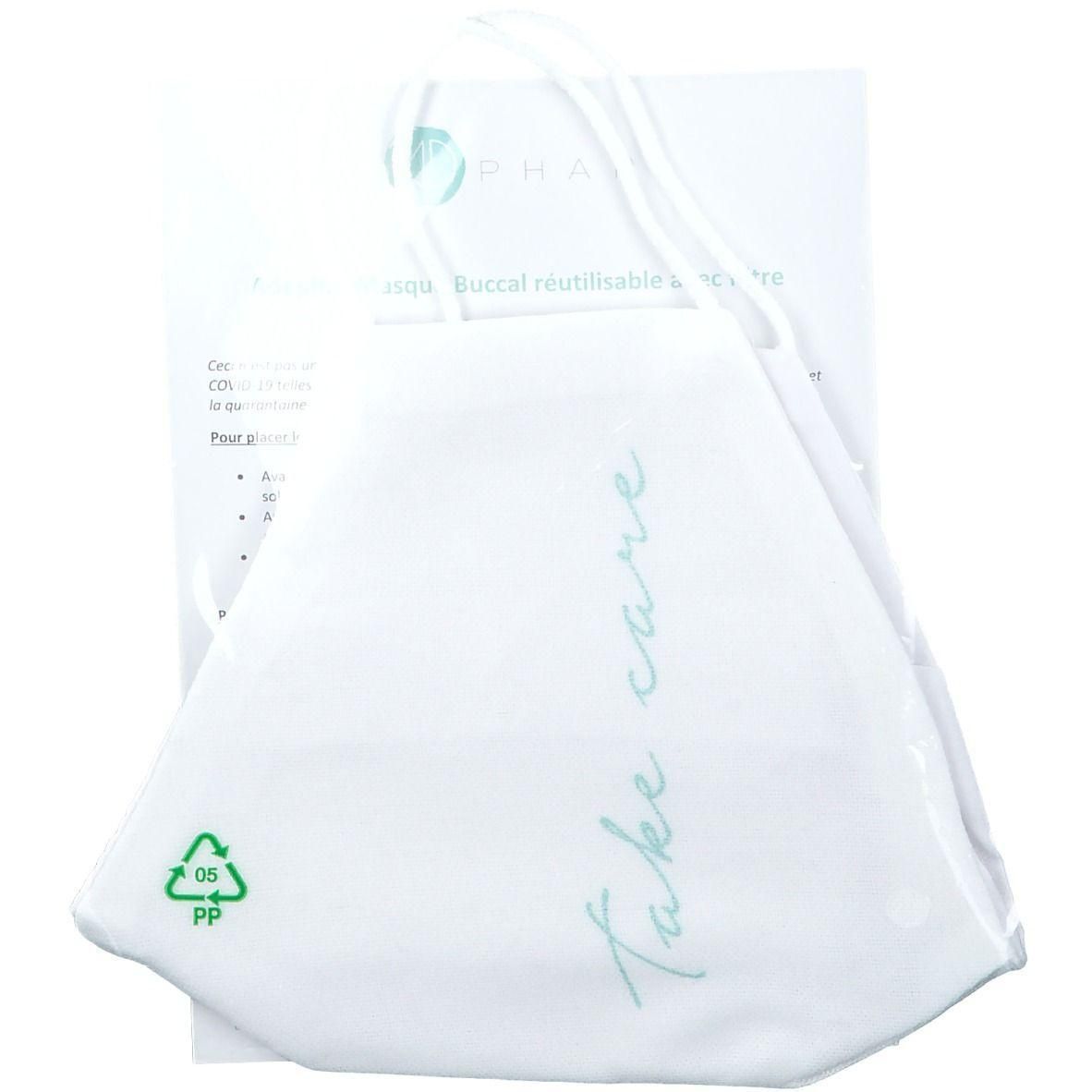 Wit, herbruikbaar stoffen masker met opschrift "Take care". Van PP-kunststof.