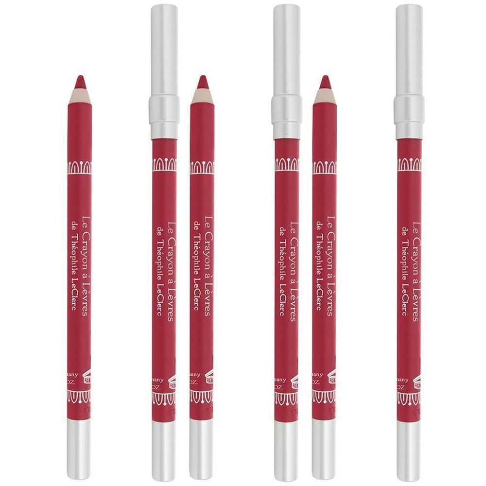 Cinq crayons à lèvres rouges avec capuchons argentés et pointes argentées.