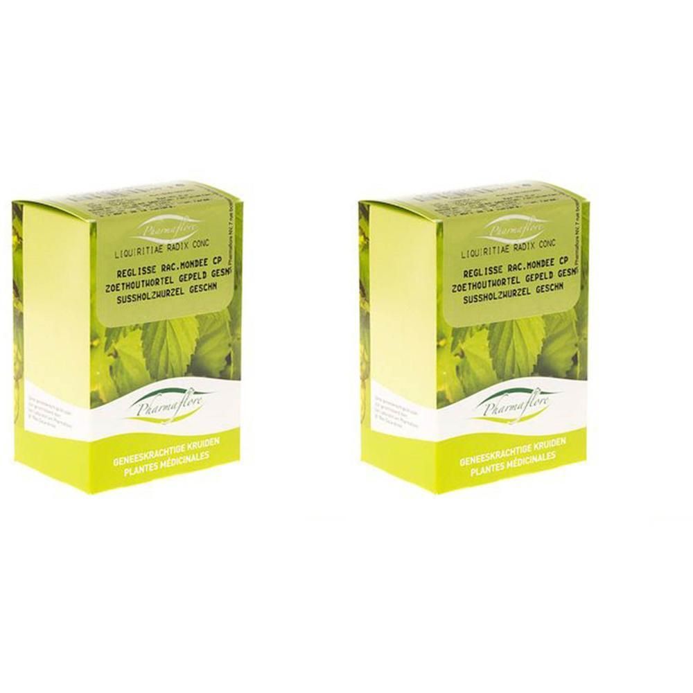 Twee pakken Pharmaflore zoethoutwortel gesneden. Groene verpakking met plantenafbeelding.