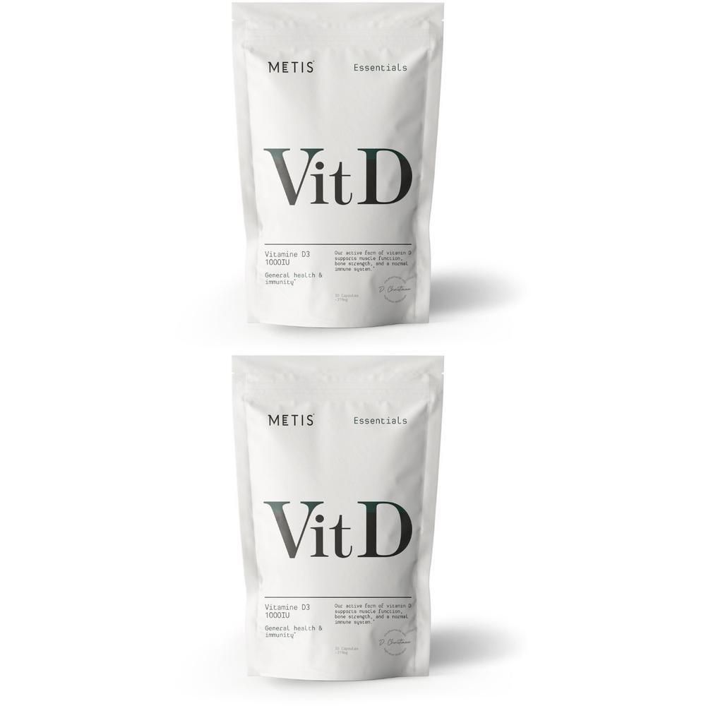 Deux sachets Metis Essentials Vit D, blancs avec inscription noire.