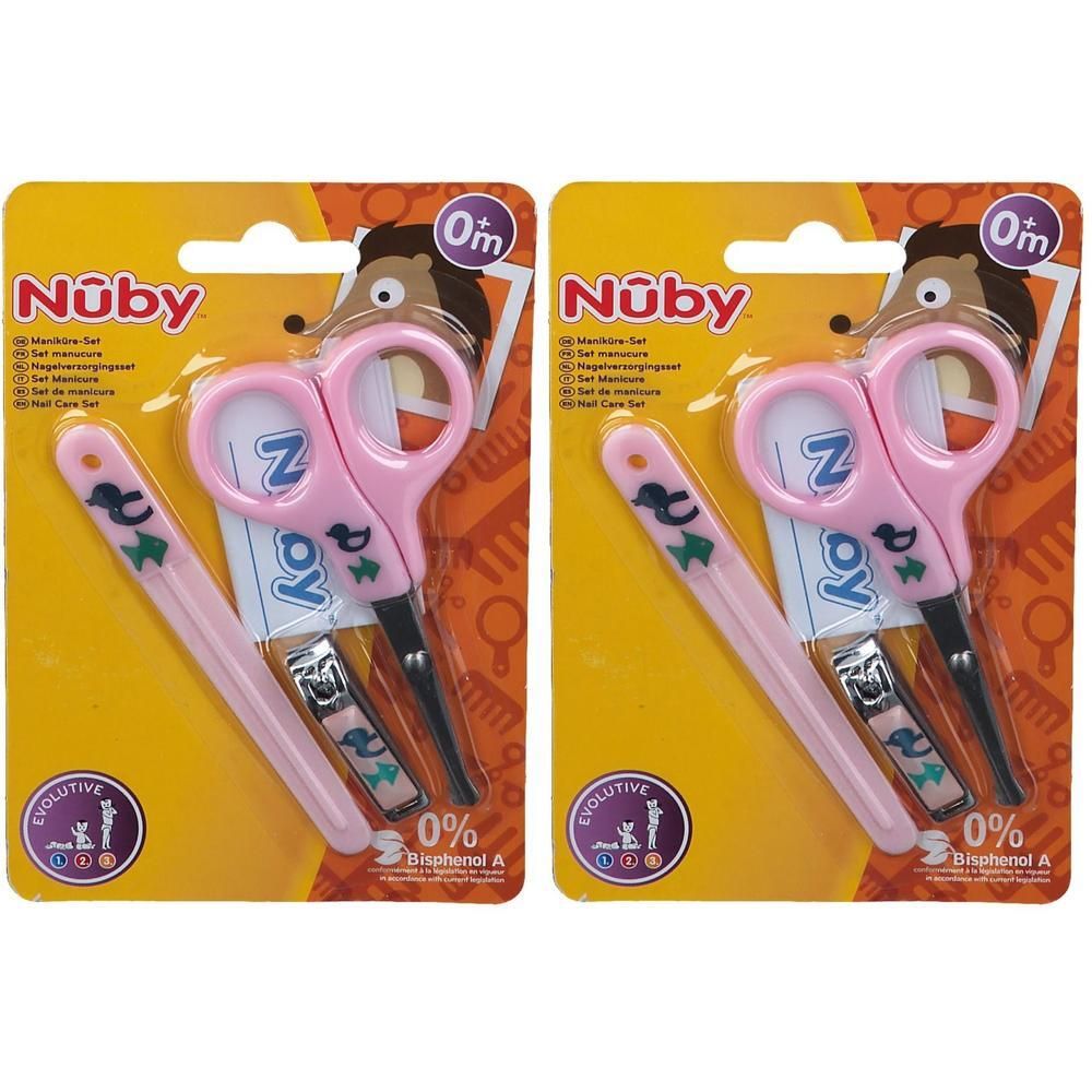 Twee roze baby manicure sets, elk met schaar, nagelvijl en nagelknipper.