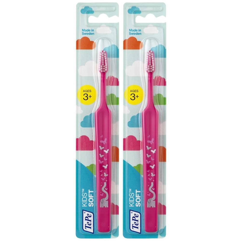 Twee roze TePe Kids Soft tandenborstels voor kinderen vanaf 3 jaar, gemaakt in Zweden.