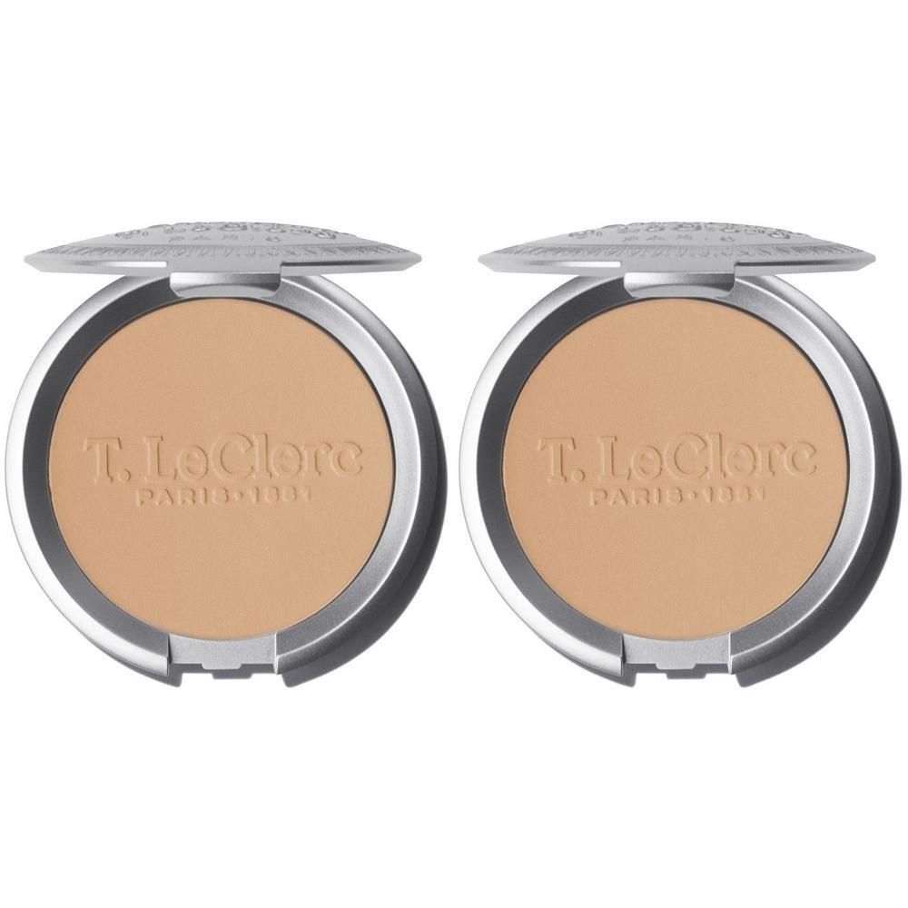 Deux poudres compactes T. LeClerc couleur Sahara, boîtier argenté avec logo en relief.