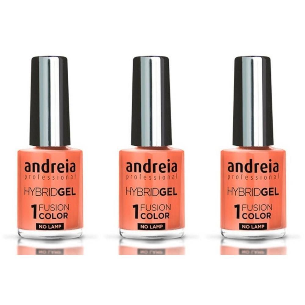 Drie flessen Andreia Hybridgel nagellak in koraal. Zilveren doppen.