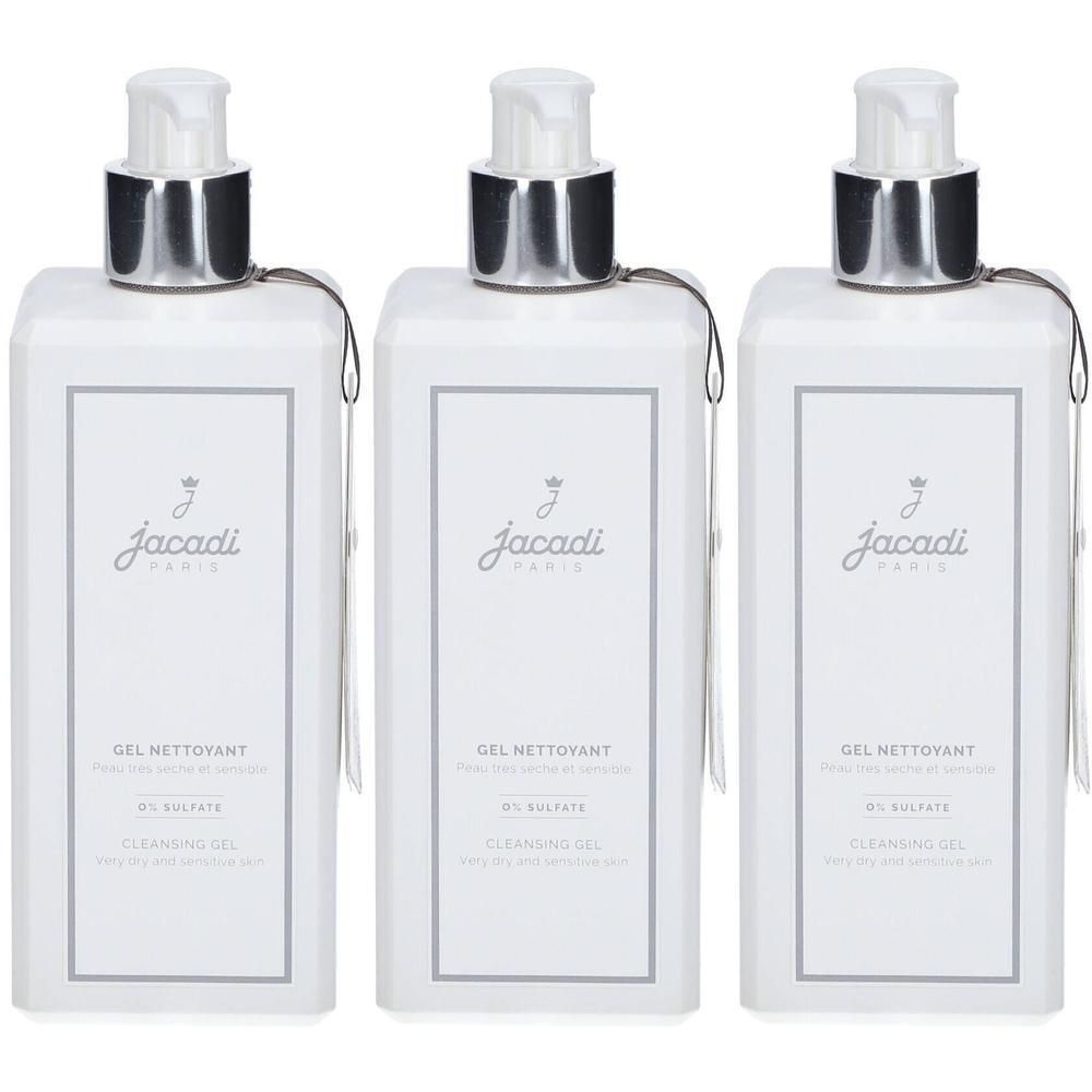 Drie witte flessen met pompdosers, Jacadi Paris Cleansing Gel.