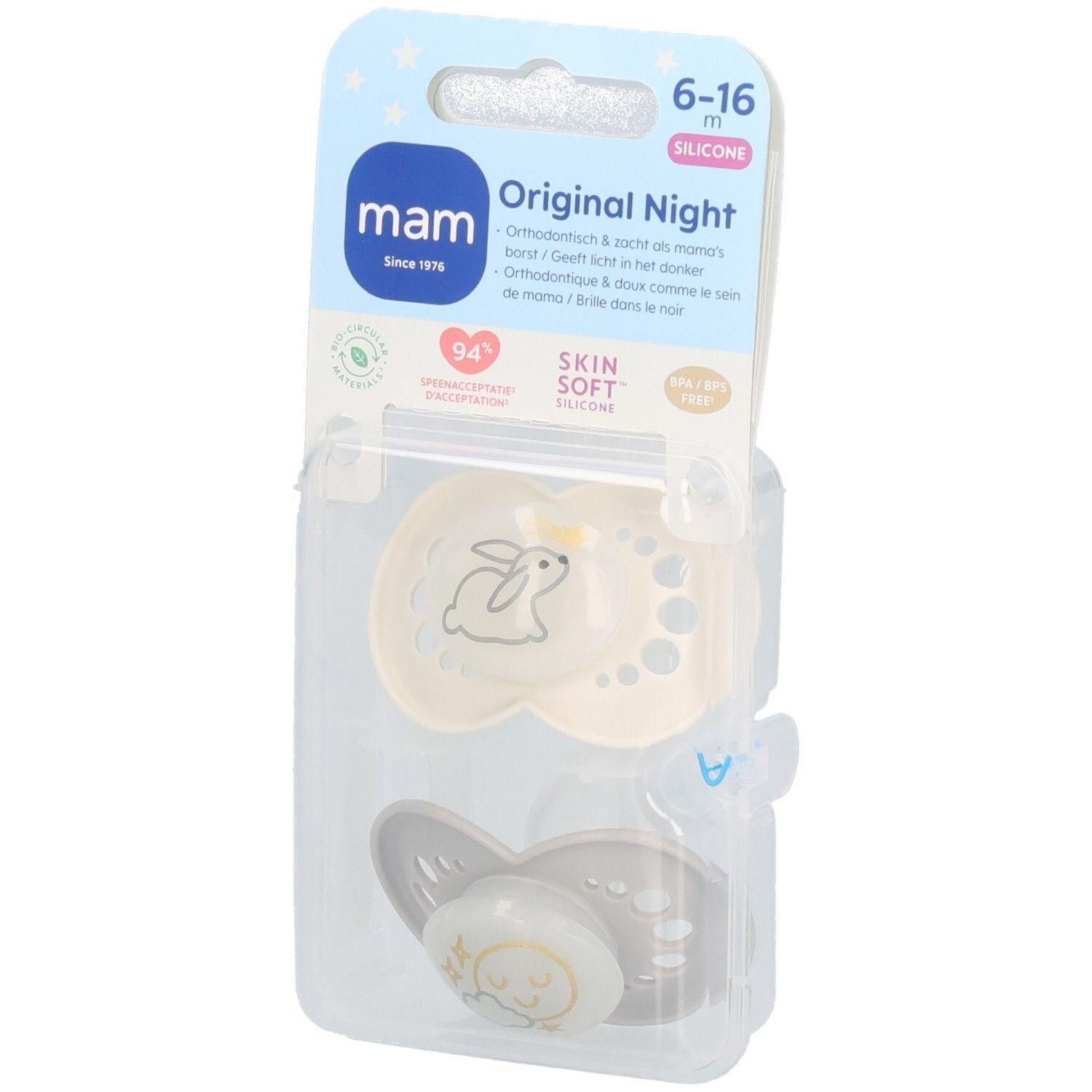 Deux sucettes MAM Original Nuit, 6-16 mois, silicone. Une avec un lapin, l'autre avec des étoiles.