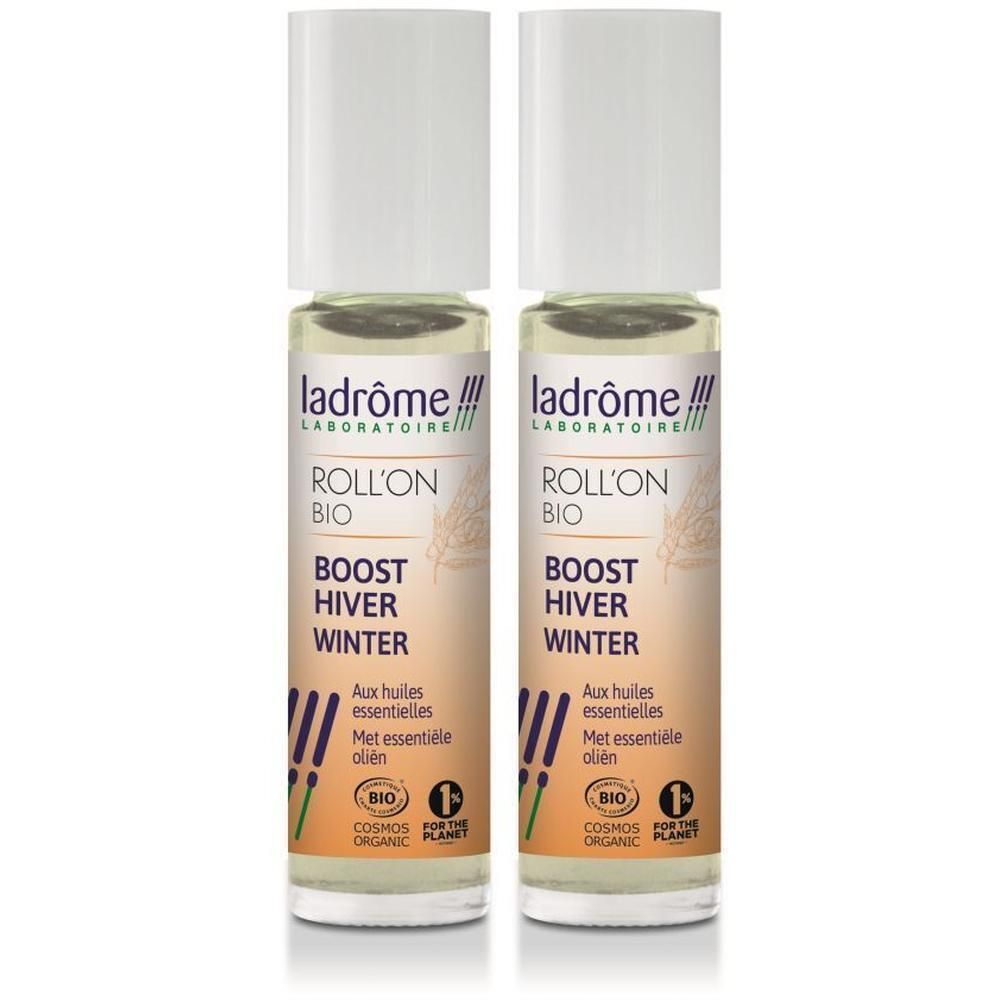 Twee Ladrôme roll-on flesjes met "Boost Hiver Winter" opschrift. BIO en Cosmos Organic gecertificeerd.