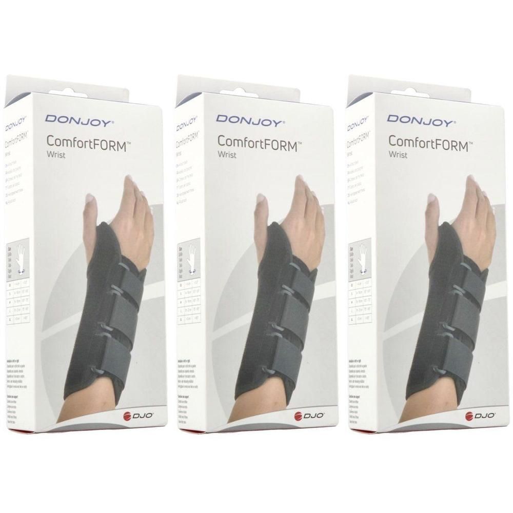 Drie verpakkingen van de DonJoy ComfortFORM polsondersteuning, elk met een hand.
