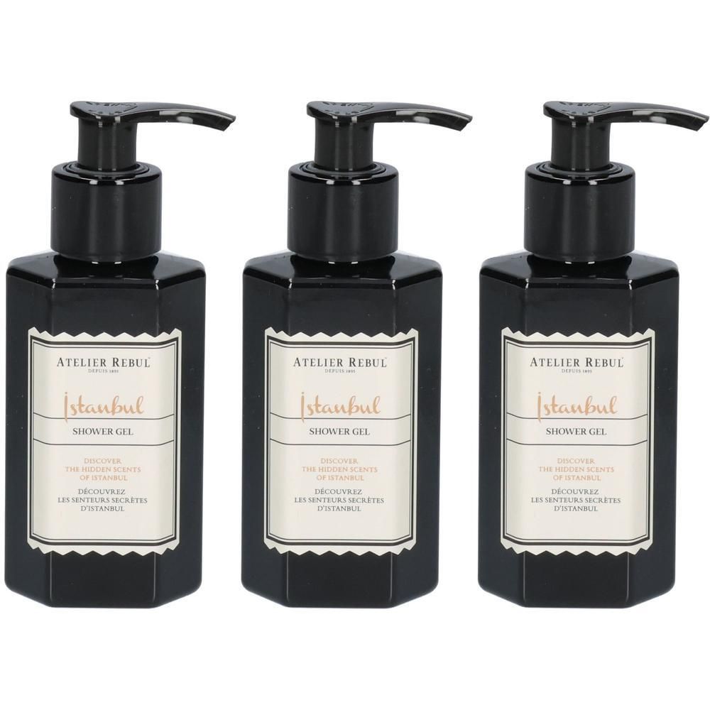 Trois flacons pompe noirs de gel douche Atelier Rebul Istanbul.