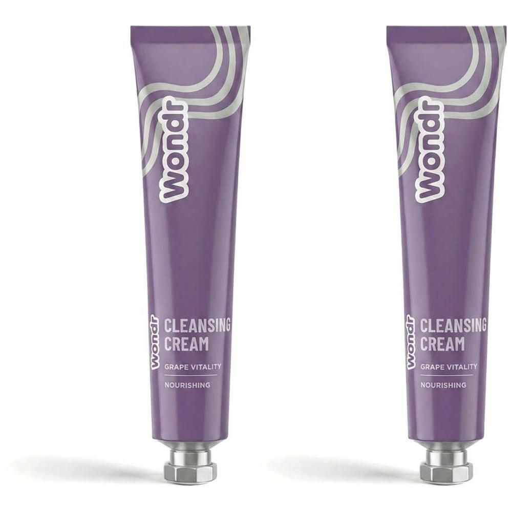 Deux tubes violets de WONDR Cleansing Cream Grape Vitality côte à côte.