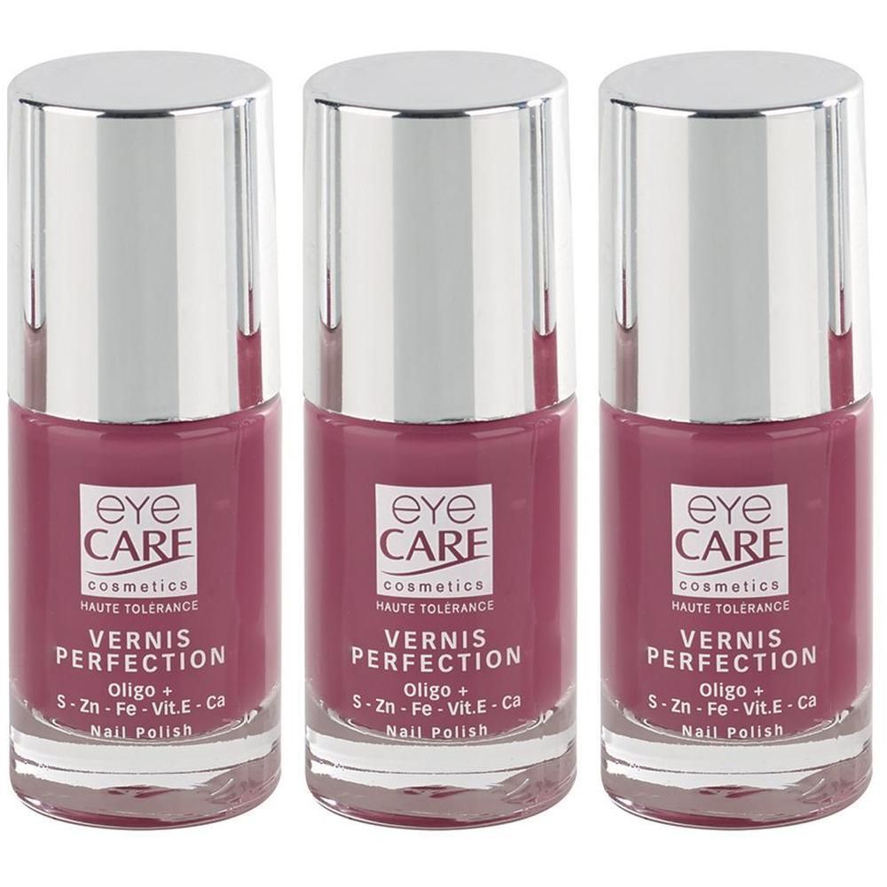 Drie flacons roze nagellak van Eye Care Cosmetics.