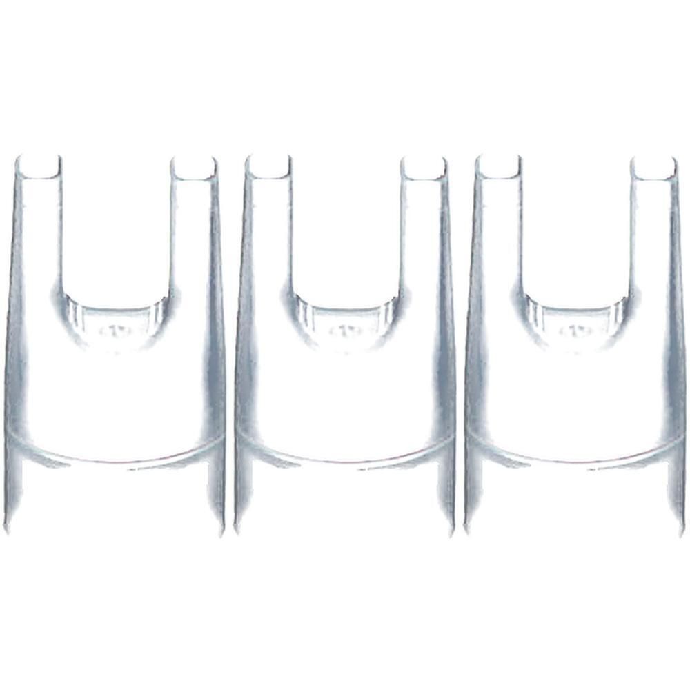 Trois embouts nasaux transparents pour un set de nébuliseur.