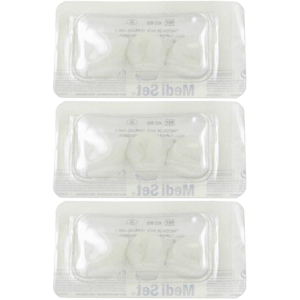 Trois tampons de gaze MediSet® emballés individuellement.