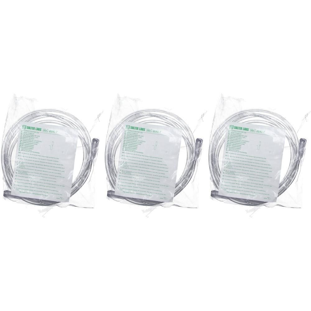 Drie individueel verpakte plastic zuurstofslangen, elk met instructies.