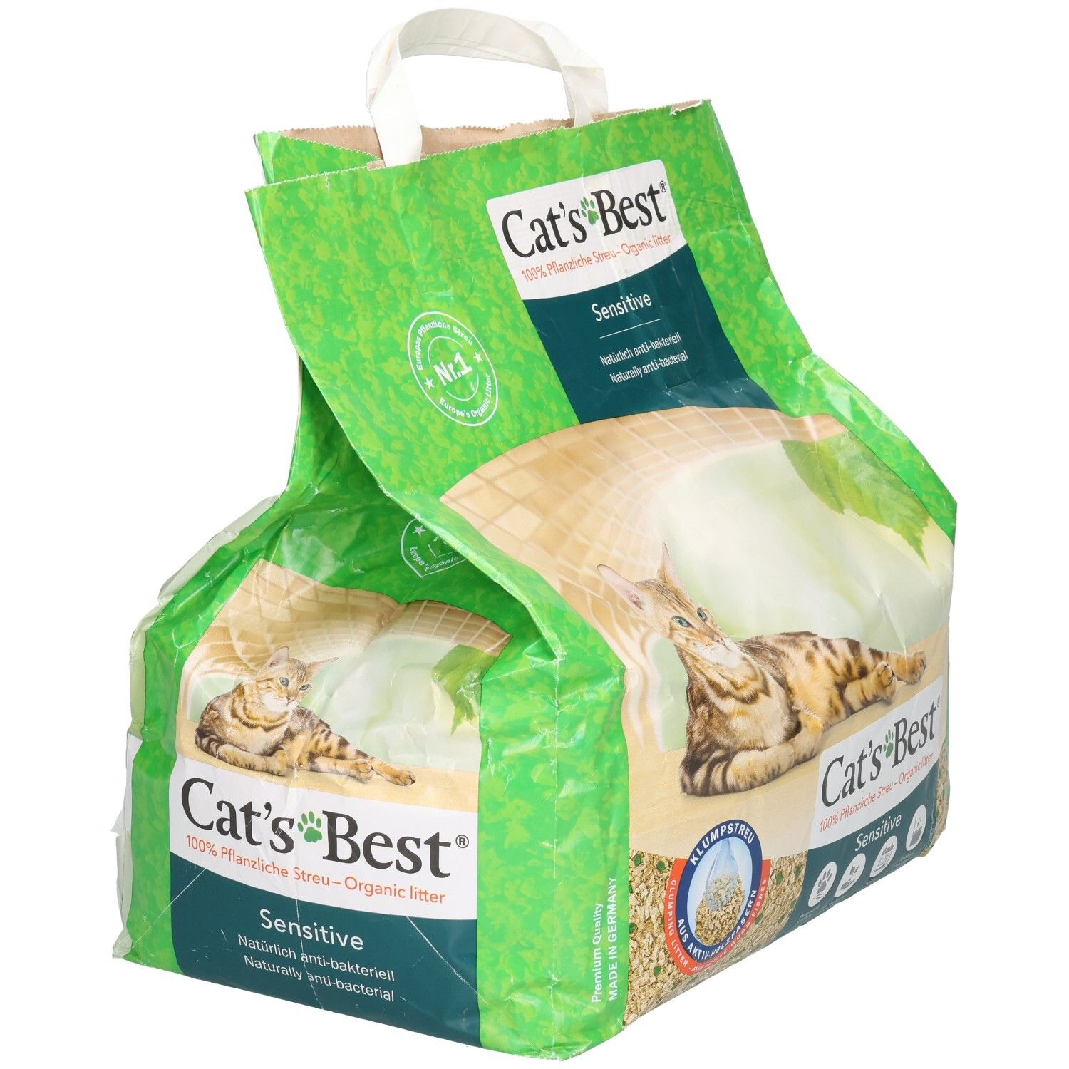 Deux sacs de litière Cat's Best Sensitive, 2,9 kg. Vue de face de l'emballage vert avec un chat.