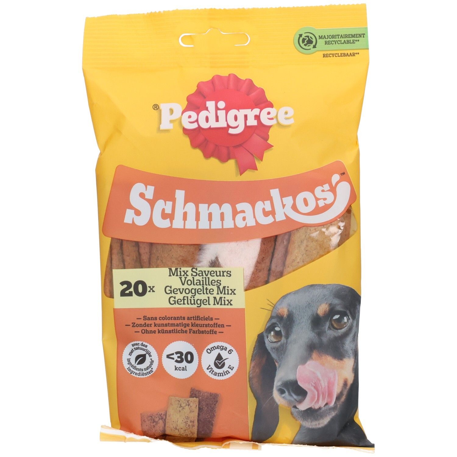 Pedigree Schmackos Gevogelte: Gele verpakking met honden gezicht en 20x gevogelte mix.