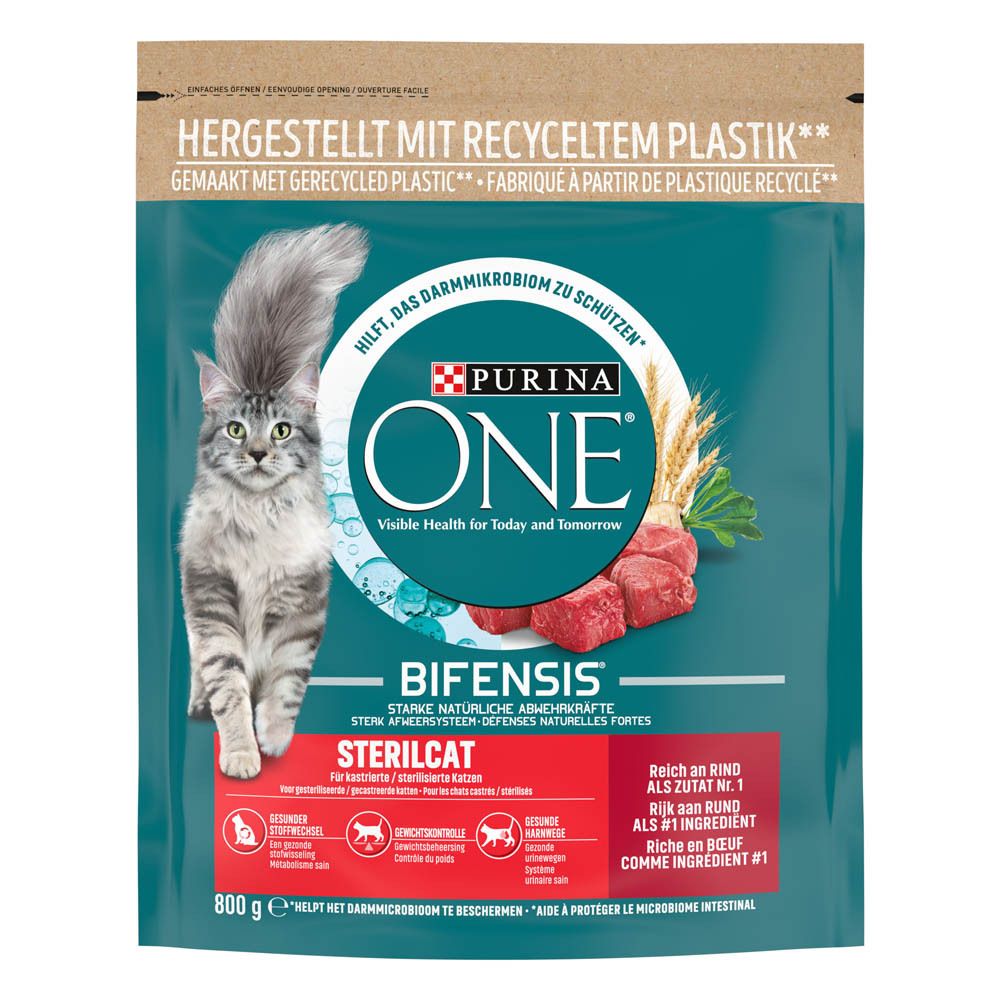Purina ONE Sterilcat kattenvoer verpakking met rundvleesafbeelding en informatie over darmgezondheid.