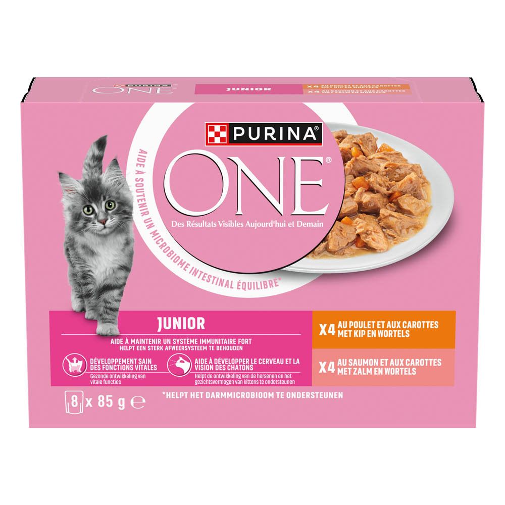 Purina One Junior kattenvoer verpakking met 8 x 85g schaaltjes, roze met kitten afbeelding.