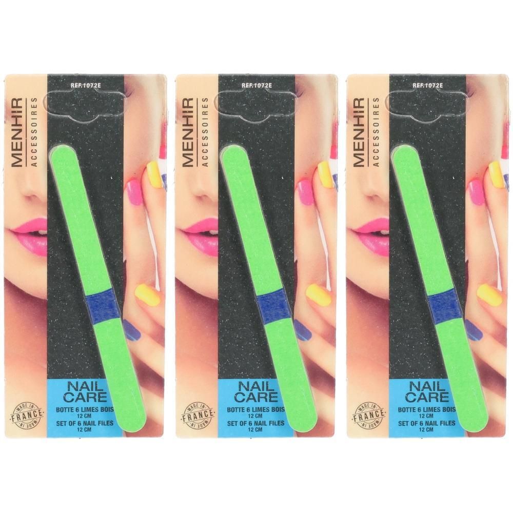 Drie verpakkingen met elk een groene nagelverzorgingsset met blauwe band. Elke verpakking bevat 6 nagelvijlen.