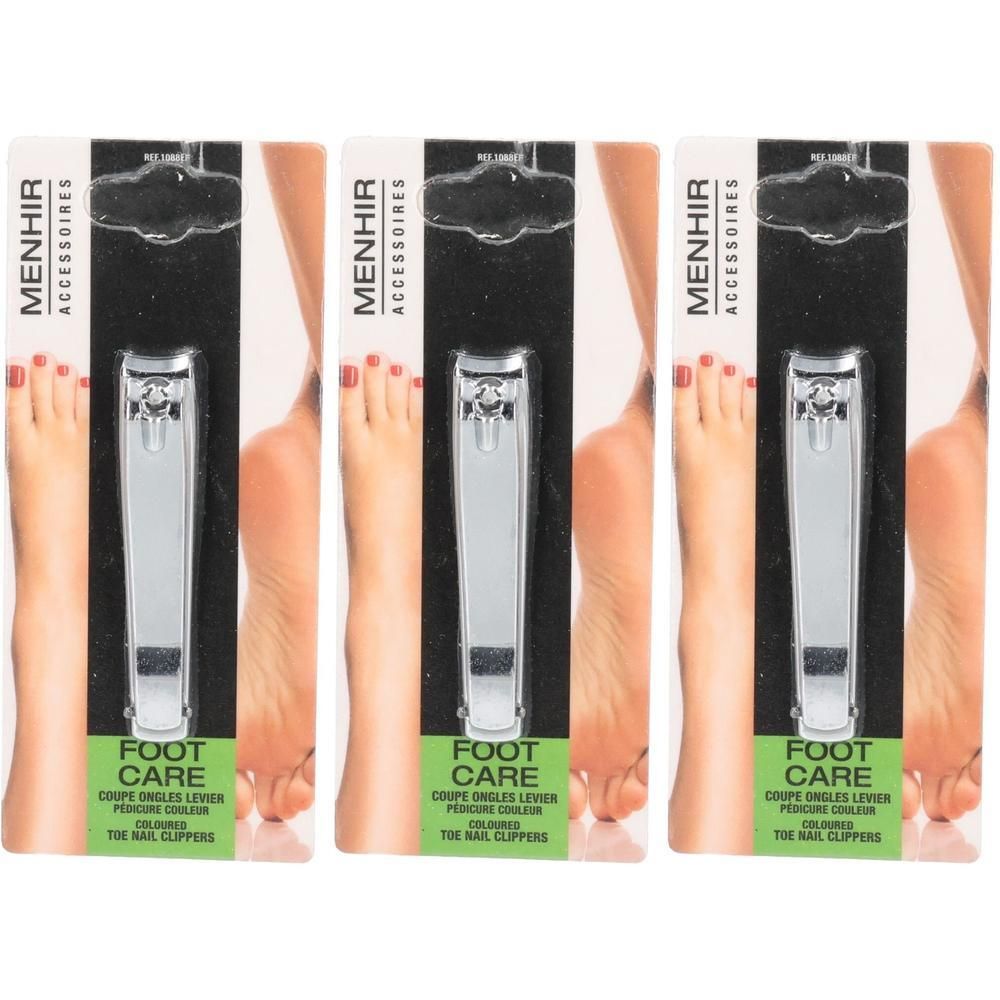 Drie zilverkleurige metalen teennagelknippers, verpakt.