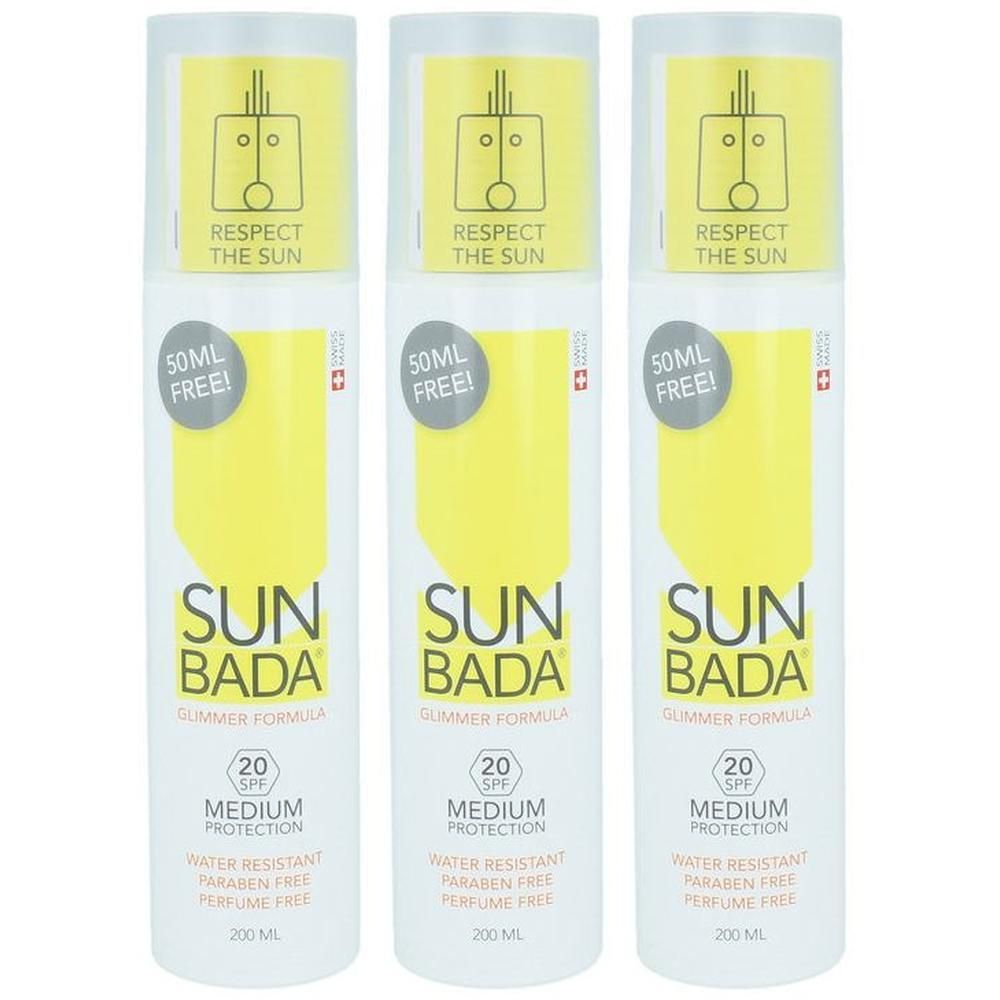 Trois flacons de crème solaire Sunbada Moyen SPF20 à protection moyenne.