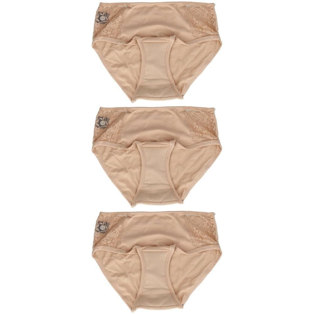 Trois culottes couleur chair taille haute avec dentelle sur les côtés.