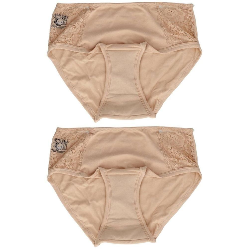 Deux culottes couleur chair taille haute avec dentelle sur les côtés.