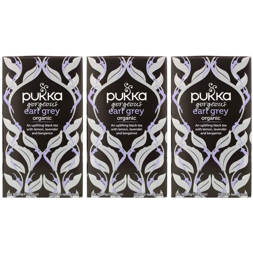 Trois paquets de thé bio Pukka Herbs Gorgeous Earl Grey. Thé noir avec citron, lavande et bergamote.