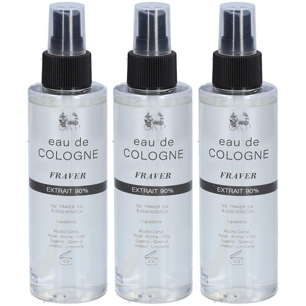 Drie flacons Fraver Eau de Cologne Extrait 90%. Heldere vloeistof in transparante spuitflessen met zwarte doppen.