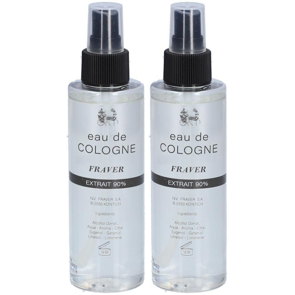 Twee flacons Fraver Eau de Cologne Extrait 90%. Heldere vloeistof in transparante spuitflessen met zwarte doppen.