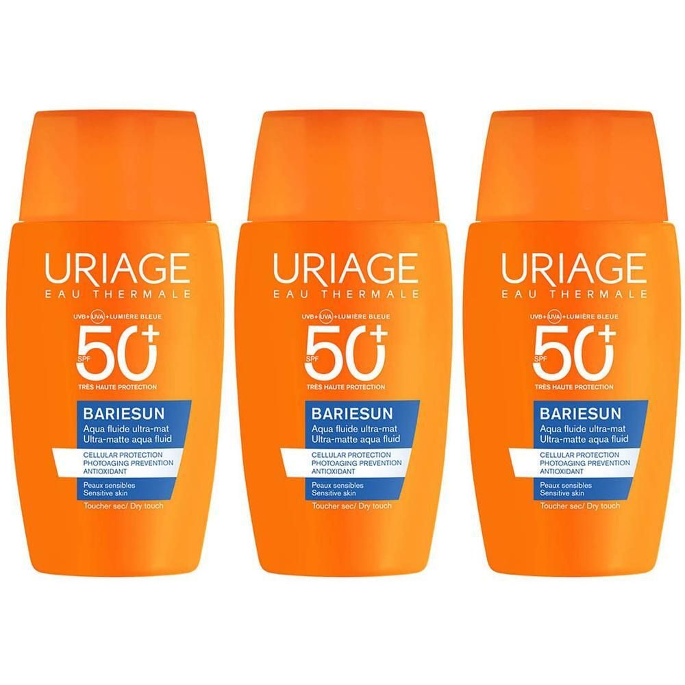 Trois flacons d'Uriage Bariésun Aqua Fluide SPF50+.