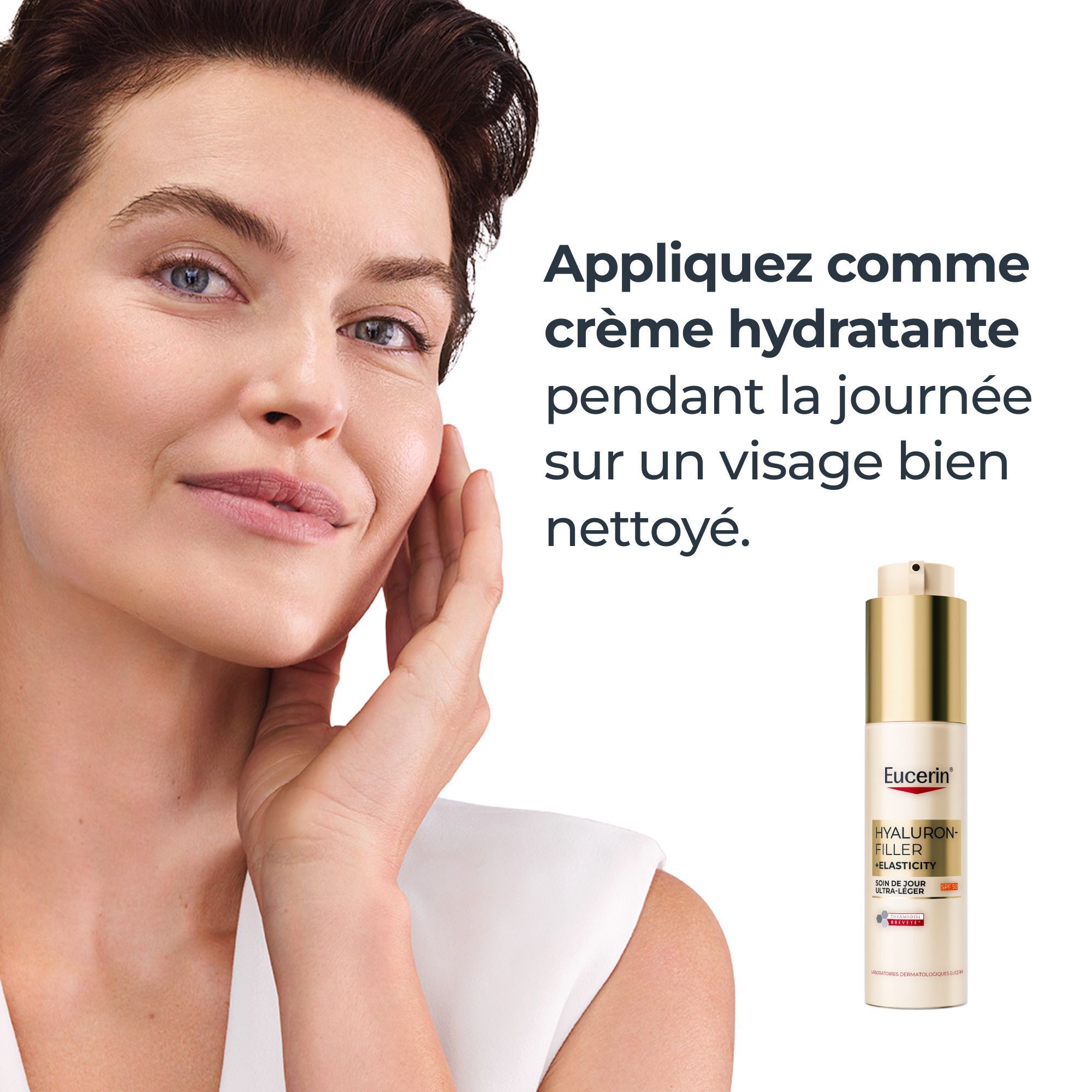 Femme avec le soin de jour Eucerin Hyaluron-Filler+ Elasticity SPF 50.