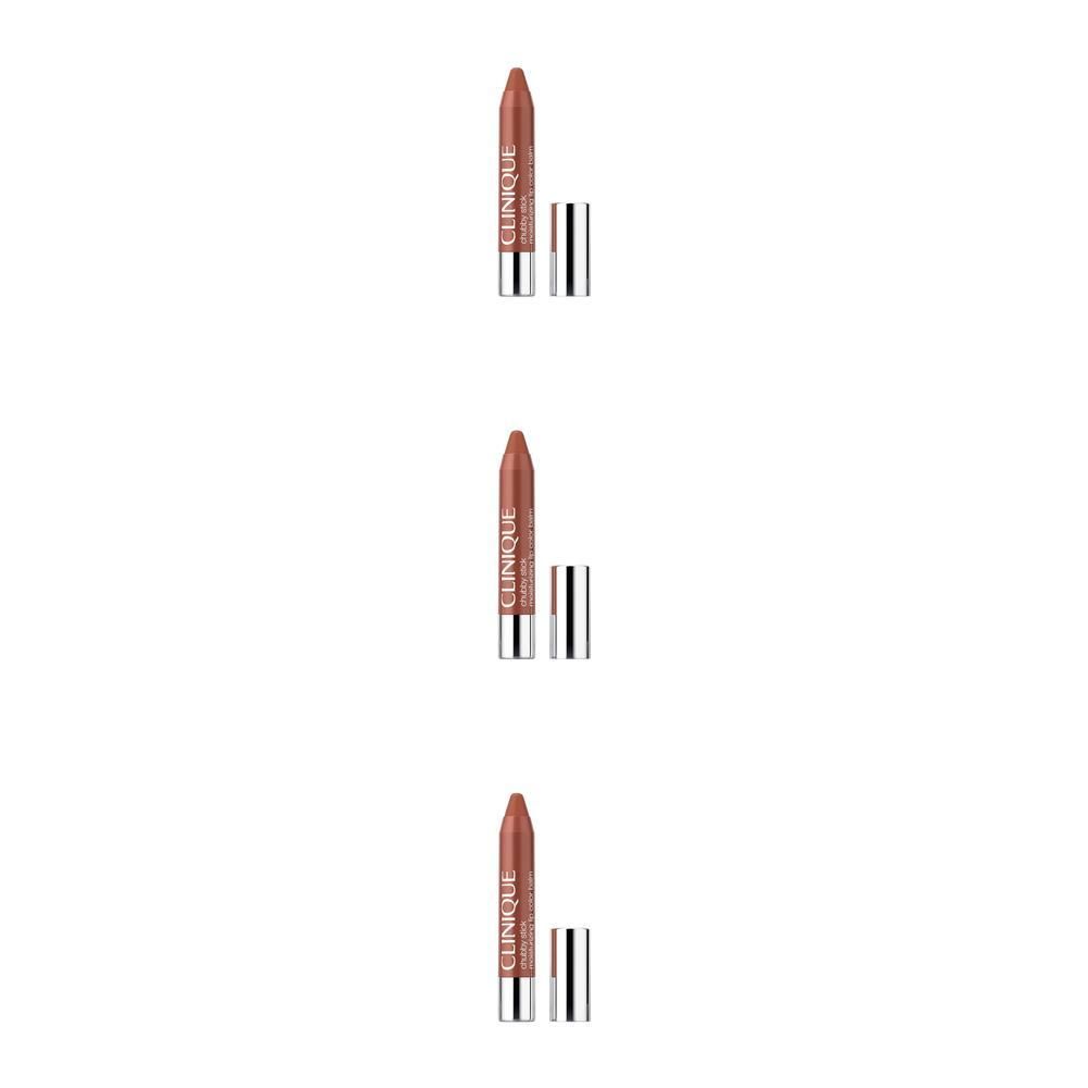 Trois Chubby Sticks Clinique couleur 'Whole Lotta Honey' avec capuchons argentés.